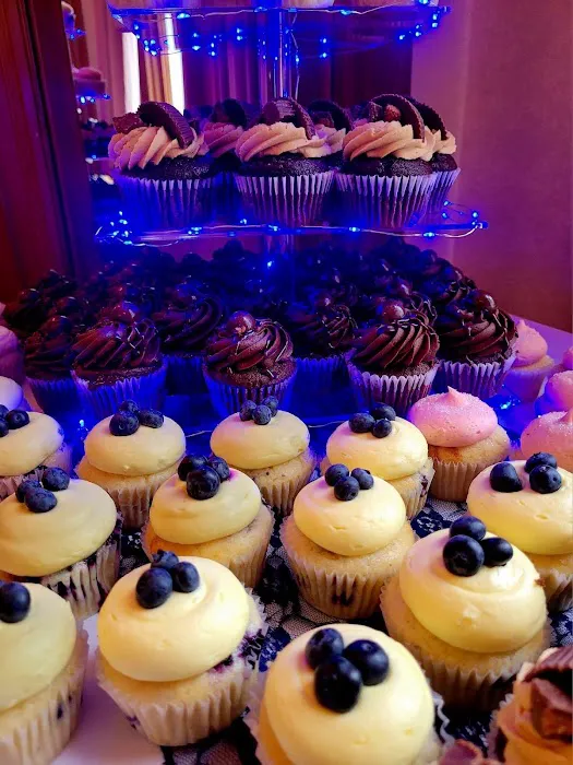 Sweet Shenanigans Cupcakery Picture 4