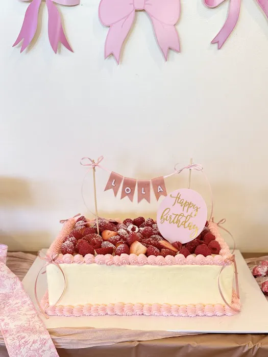 Le Mignon Cake & Playroom Picture 4