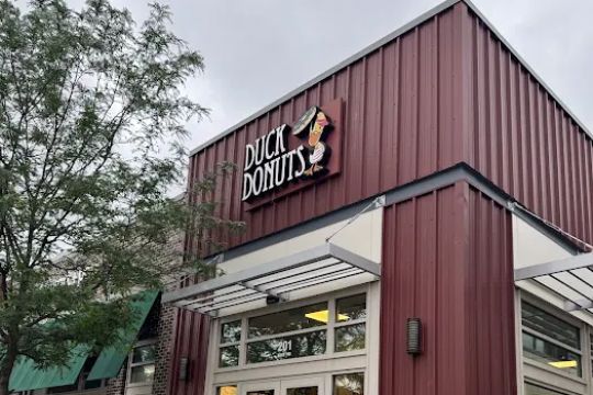 Duck Donuts