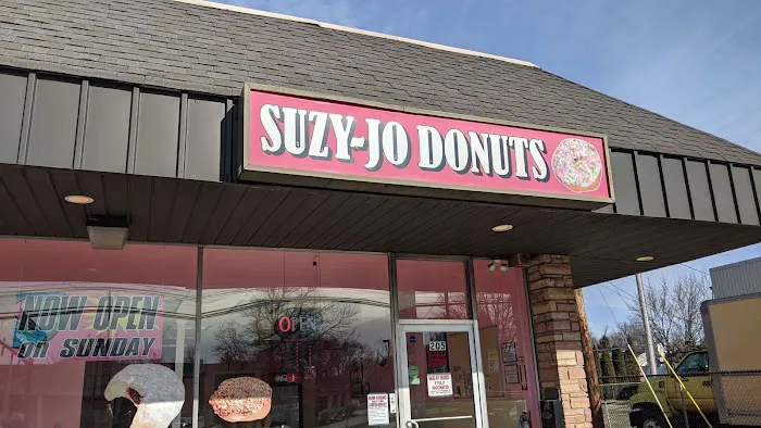 Suzy Jo Donuts Picture 1