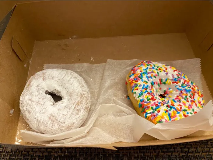 Suzy Jo Donuts Picture 6