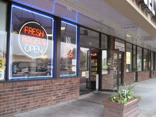 Bagel Cafe Picture 6