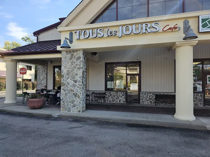Tous les Jours - Blue Bell Picture 7