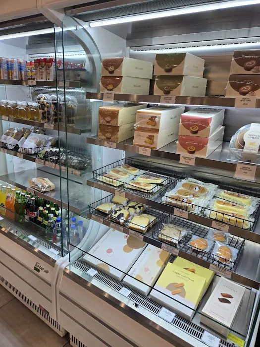 Tous les Jours - Blue Bell Picture 9