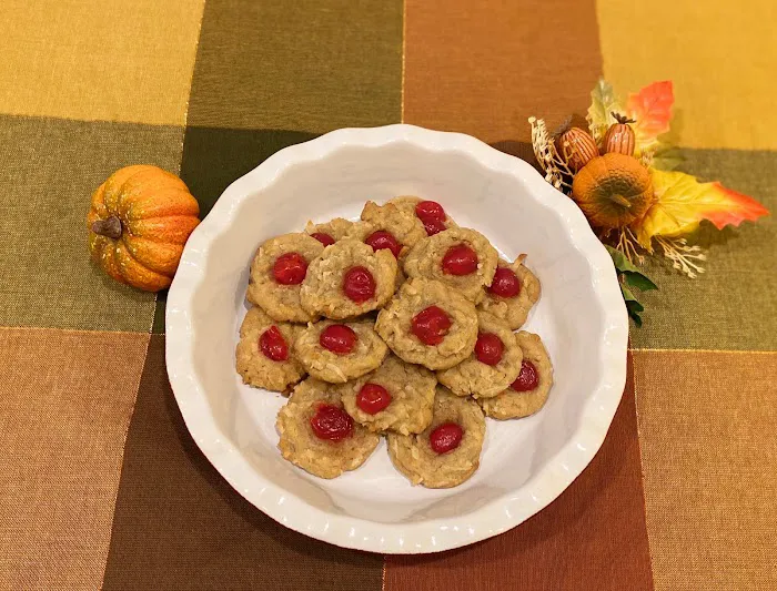 Tiny Cakes Cookie Company Picture 1