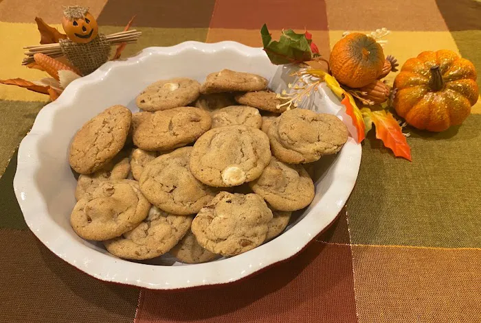 Tiny Cakes Cookie Company Picture 2