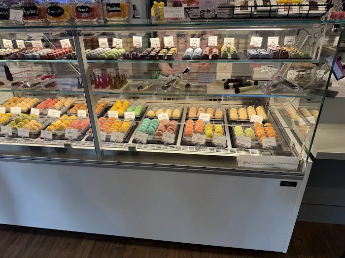 Le Macaron French Pastries Doylestown Picture 9