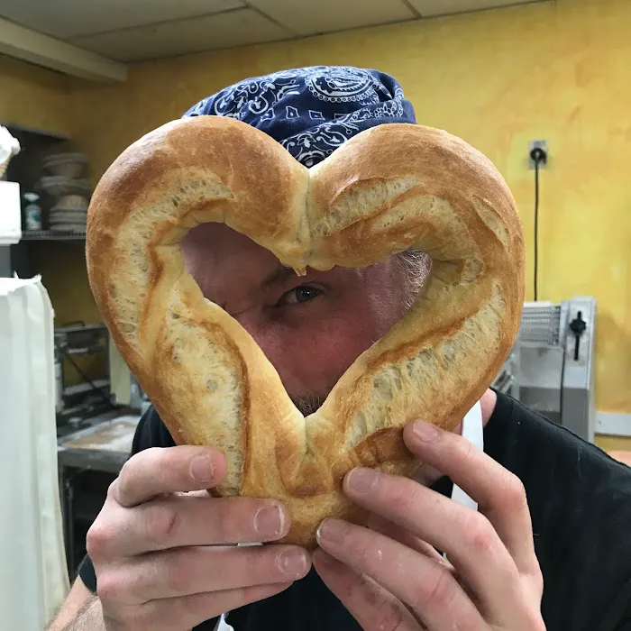 Crossroads Bake Shop Picture 4