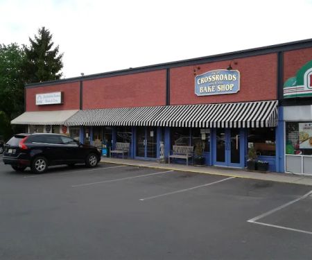 Crossroads Bake Shop