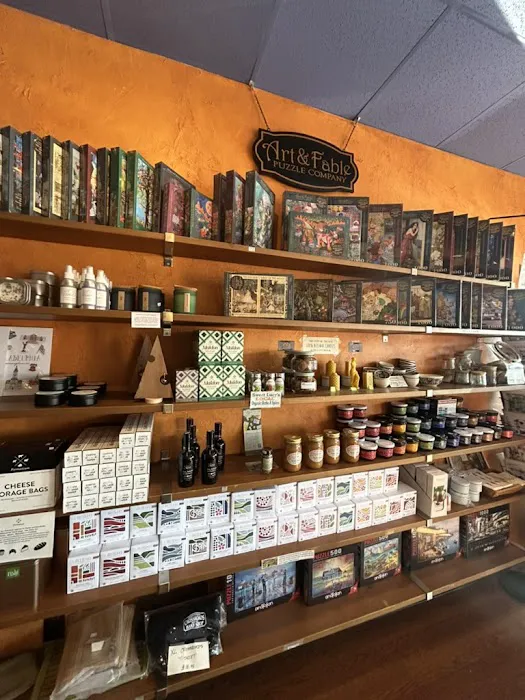 Crossroads Bake Shop Picture 2