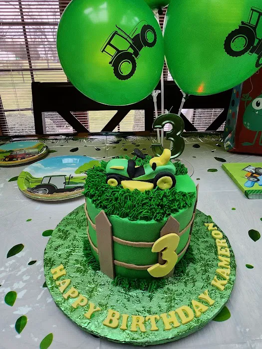 Ann's Cake Pan Picture 8