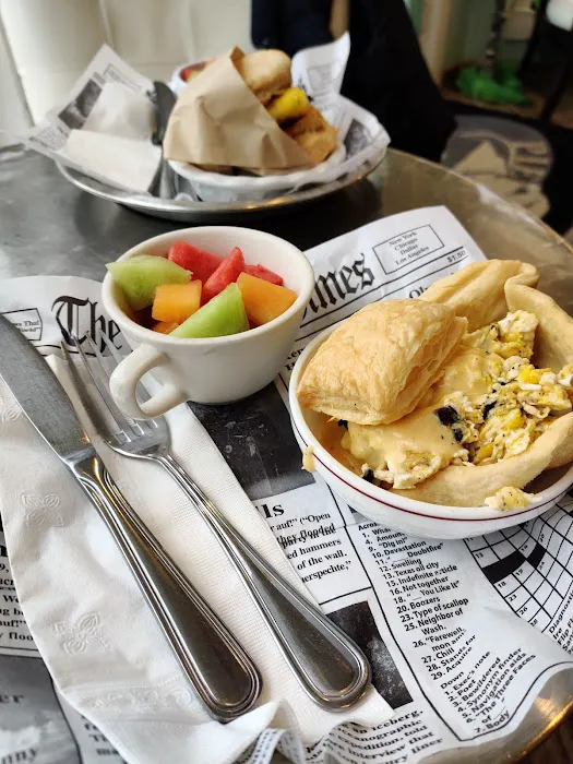 Pie and Plate Cafe Picture 5
