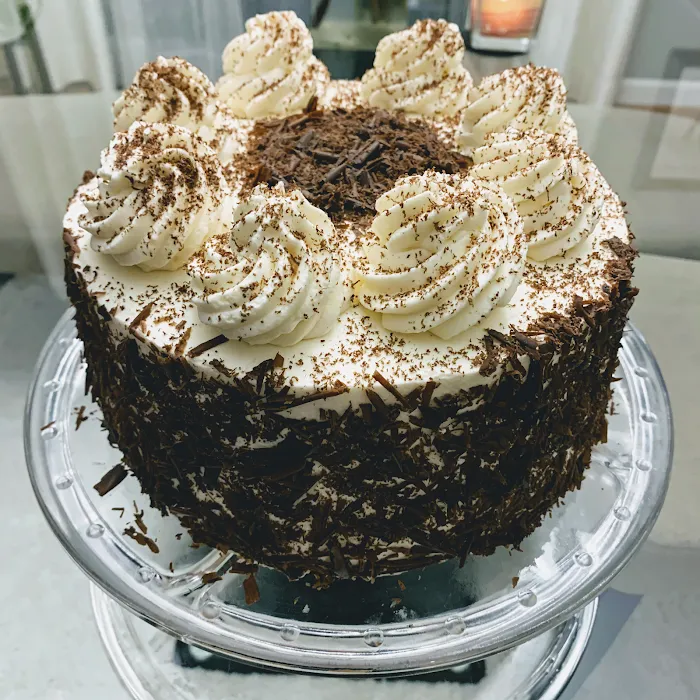 Nikholina’s Batter Shop Picture 9