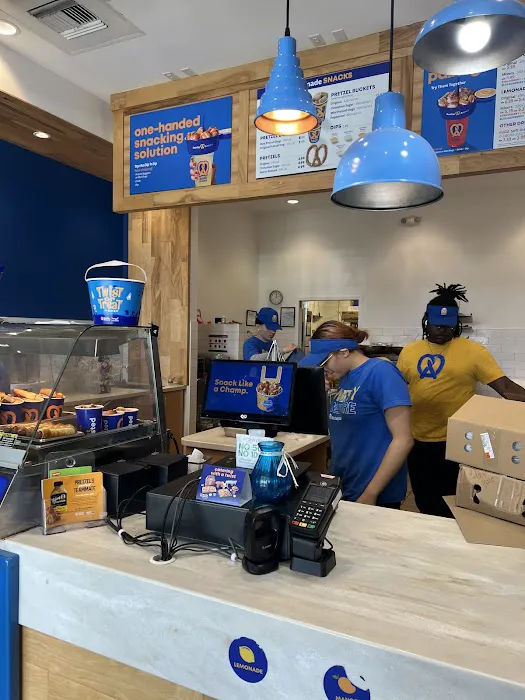 Auntie Anne's Picture 8