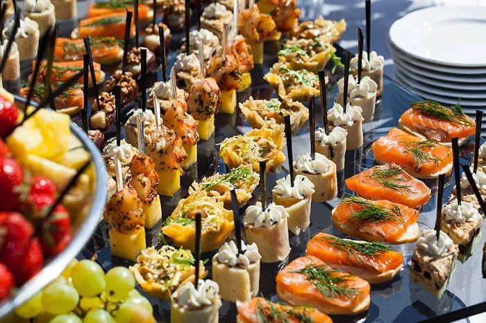 GLOBAL EATS Picture 1