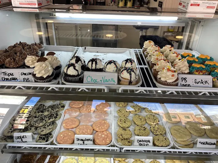 Anna Rose Bakery & Coffee Shop Picture 2