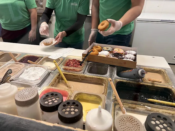 Duck Donuts Picture 4