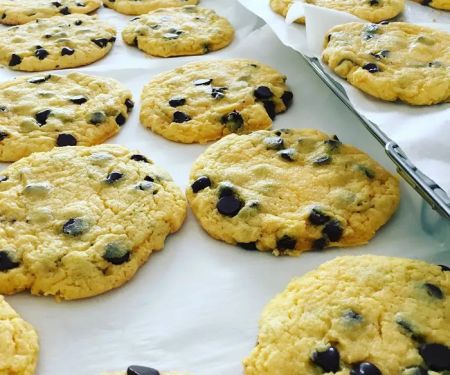 Kiss Me Cookie