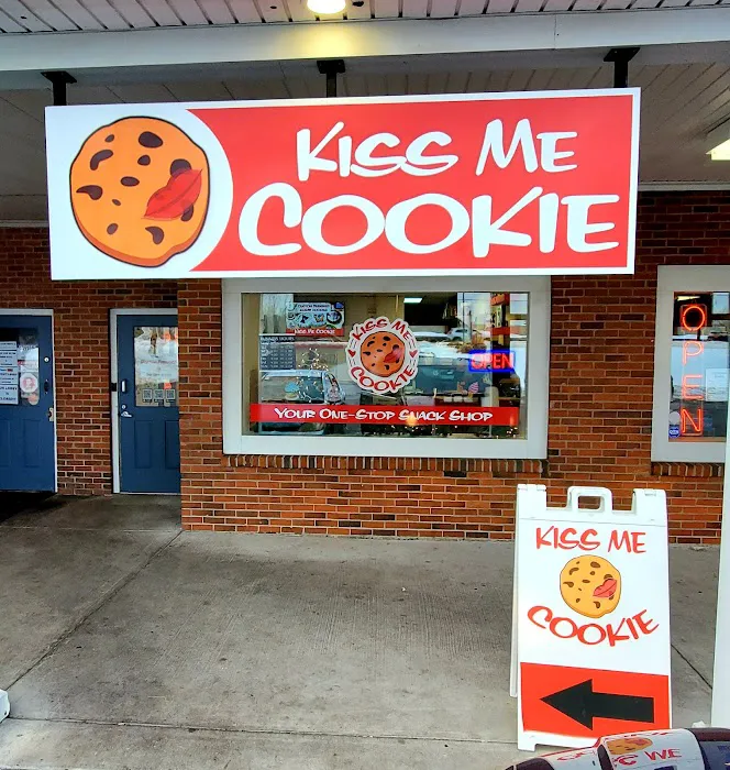 Kiss Me Cookie Picture 10