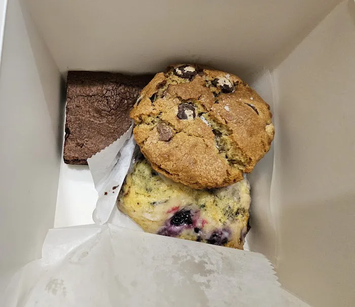 Sweet Square Bakery Picture 5