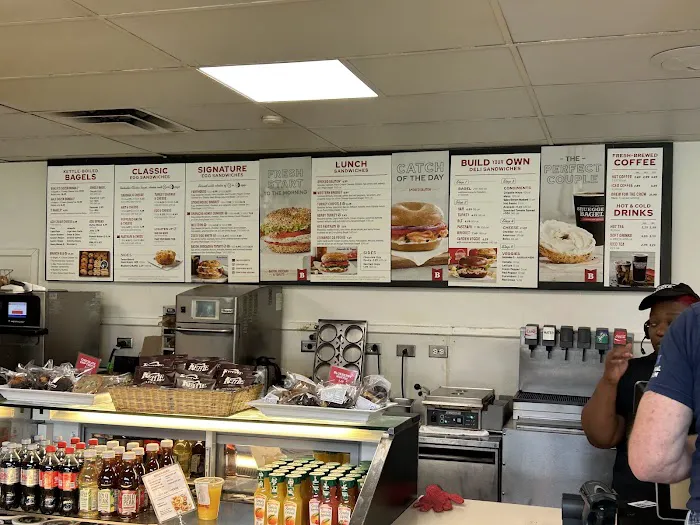Bruegger's Bagels Picture 9
