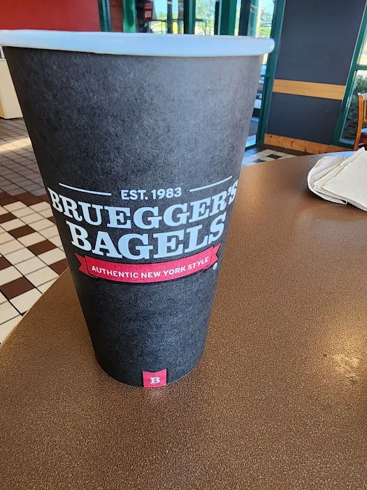 Bruegger's Bagels Picture 5