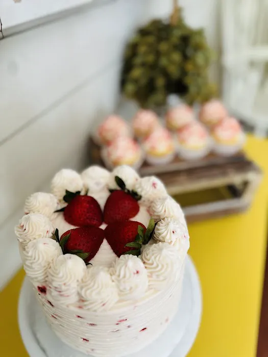 KMC Custom Cakes Picture 2