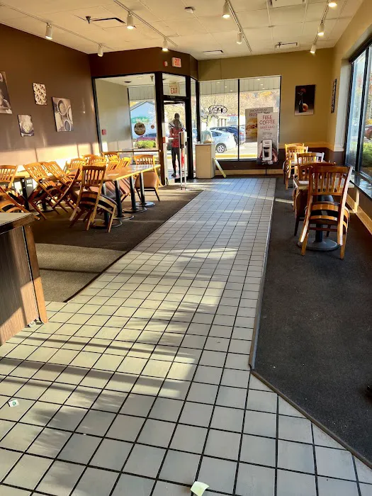 Bruegger's Bagels Picture 9