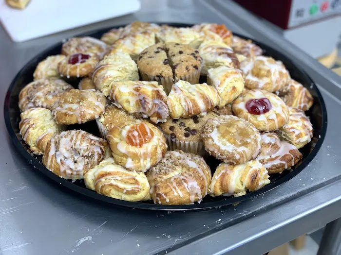 Malek's Bakery Picture 9