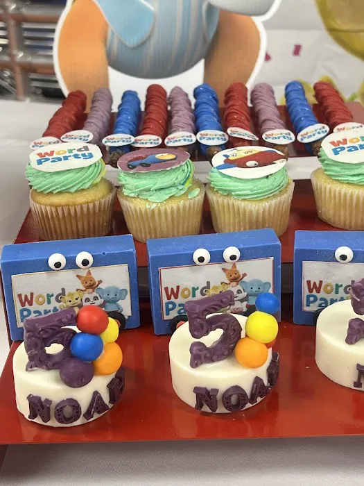 Miracle Cakes llc Picture 5