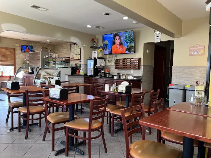 Two Costa Bakery and Deli Picture 8