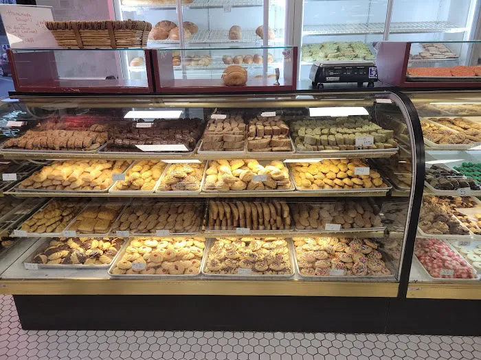 Scala Pastry Shop Picture 7