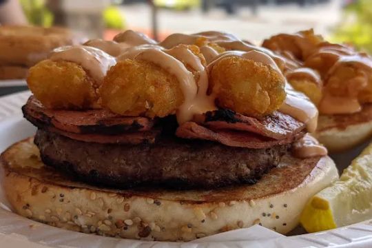 Bagel Street Grill