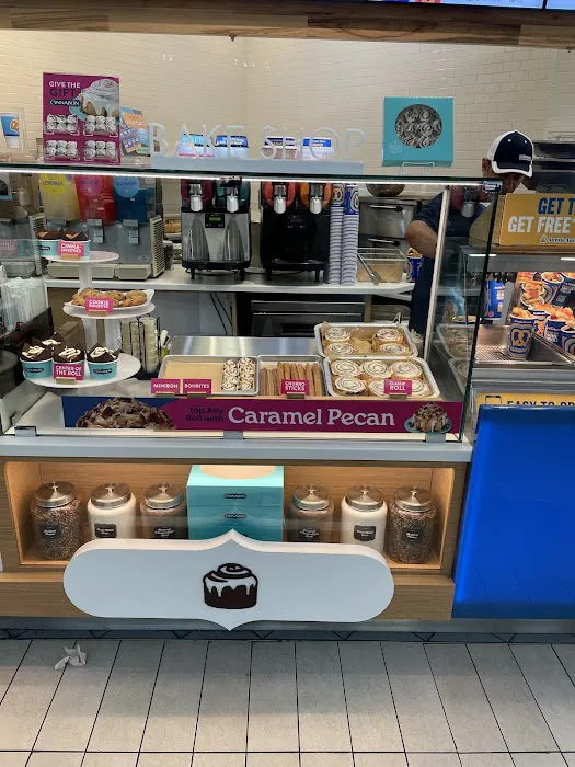 Cinnabon Picture 1