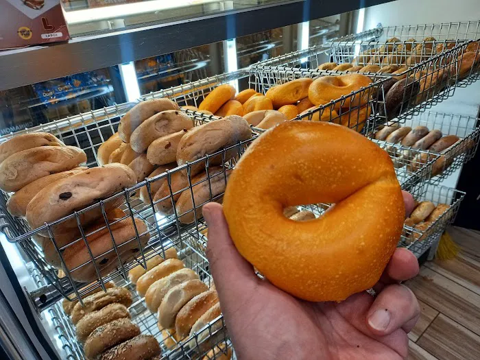Amboy Bagel Picture 7
