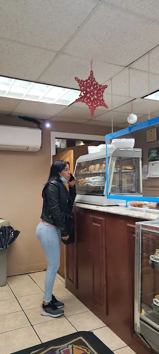La Palmita Bakery Picture 1