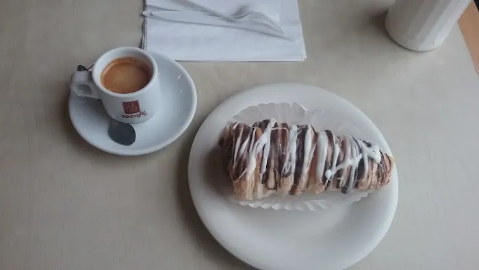 Caribe Portuguese Bakery Picture 3