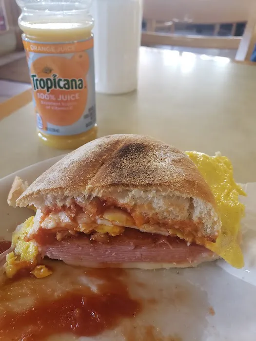Caribe Portuguese Bakery Picture 5