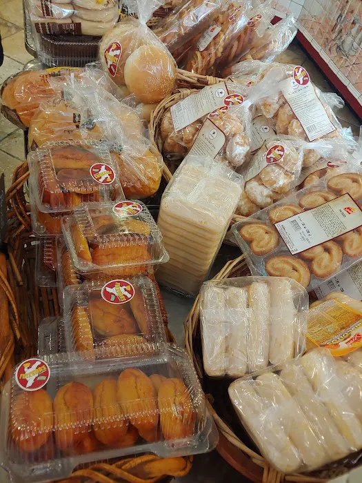 Teixeira's Bakery Picture 9