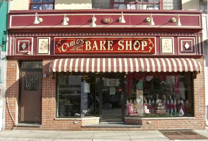 Carlo's Bakery Picture 2