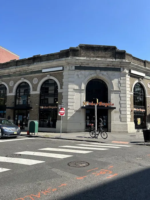 Wonder Bagels Picture 4