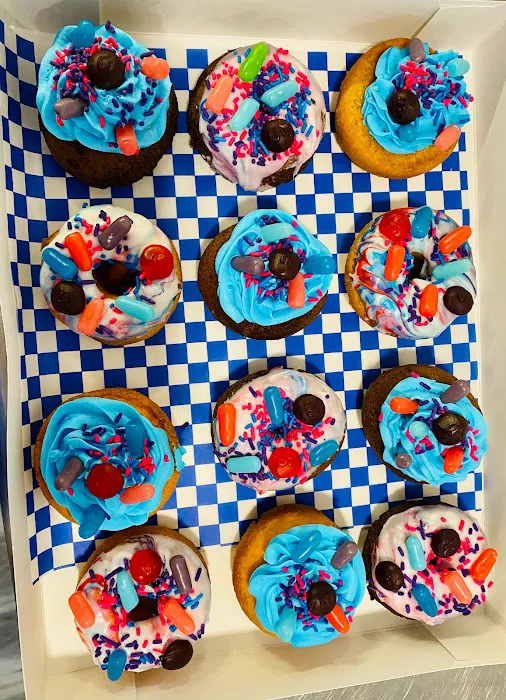 Heidi Ho Donuts Picture 6