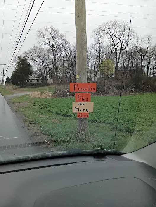 Amish Pie Stand #2 Picture 2