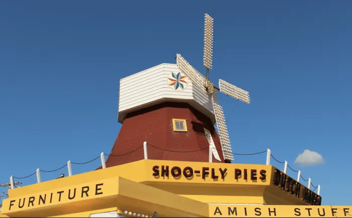 Dutch Haven Shoo-Fly Pie Bakery Picture 10