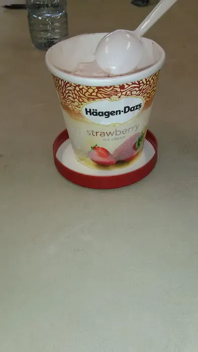 Philly Pretzel Factory Picture 3