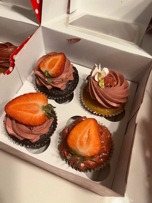 JuneBug Sweet Treats Picture 5
