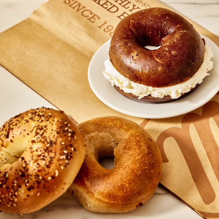 Manhattan Bagel Picture 8