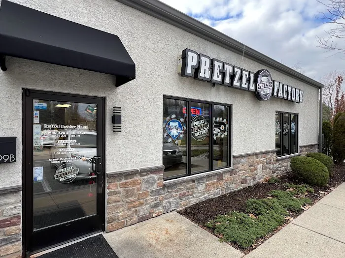 Philly Pretzel Factory Picture 7