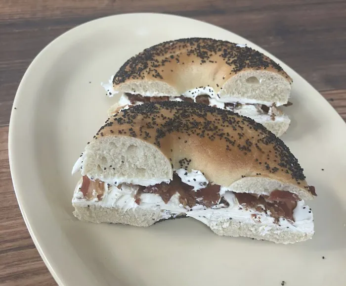 Jones'n Bagels Picture 3