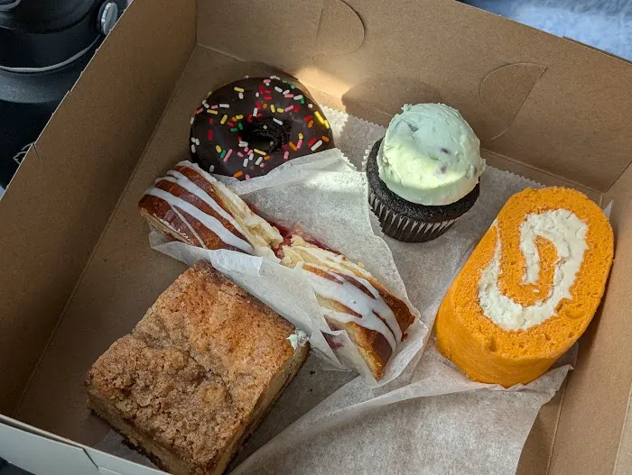 Made With Love Not Gluten Bakery Picture 3